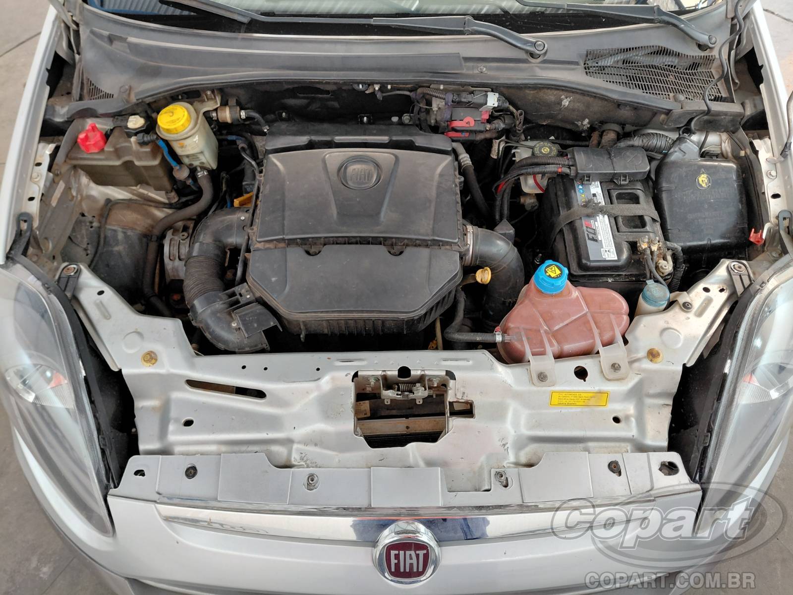 Foto 7 de 10: 2013 FIAT PUNTO