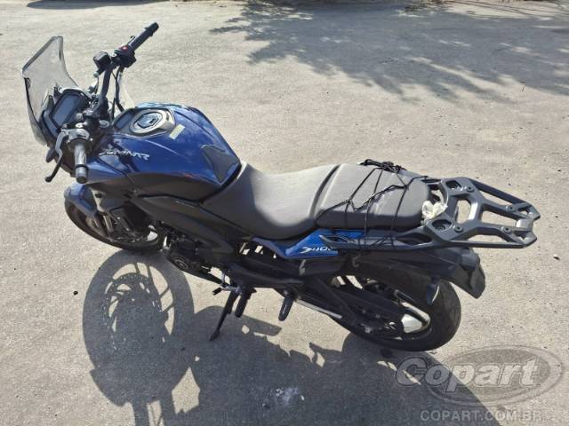 2025 BAJAJ DOMINAR 