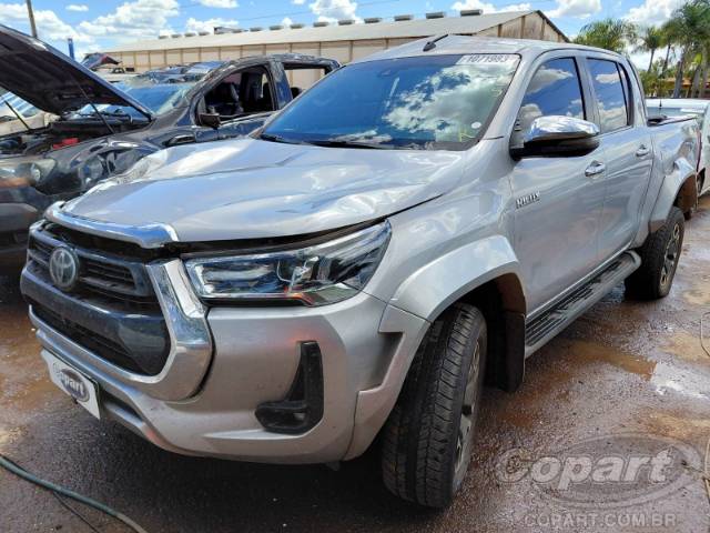 2025 TOYOTA HILUX CD 