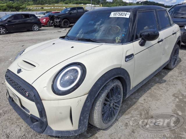 2022 MINI COOPER 