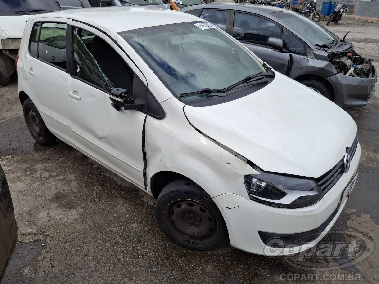 Veículo VW - VolksWagen Fox VOLKSWAGEN FOX 1.0 TOTAL FLEX 2012 2013 em leilão