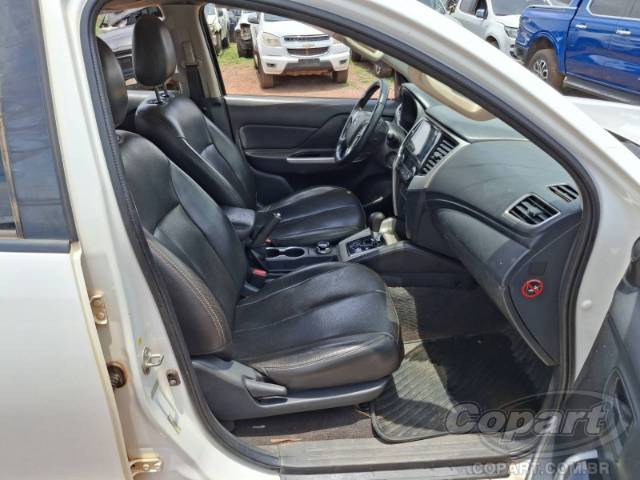 2022 MITSUBISHI L200 TRITON 