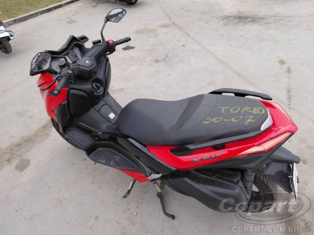 2024 YAMAHA XMAX 