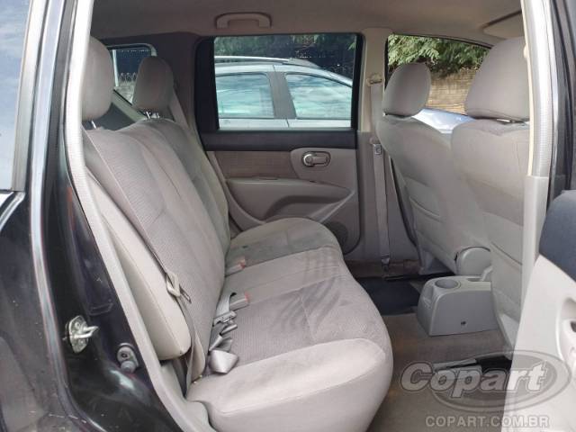 2010 NISSAN LIVINA 