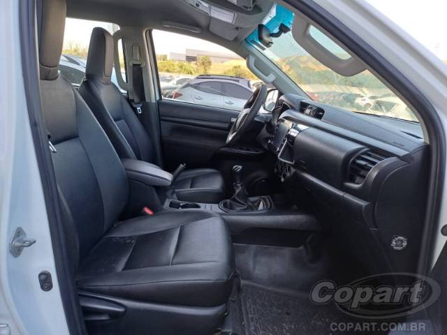 2023 TOYOTA HILUX CD 