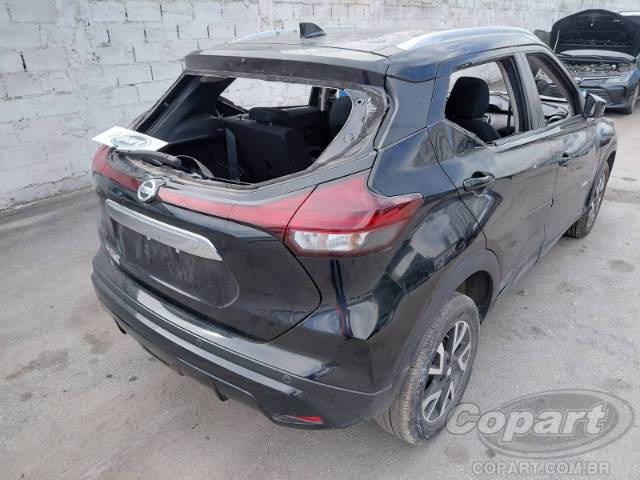 2022 NISSAN KICKS 