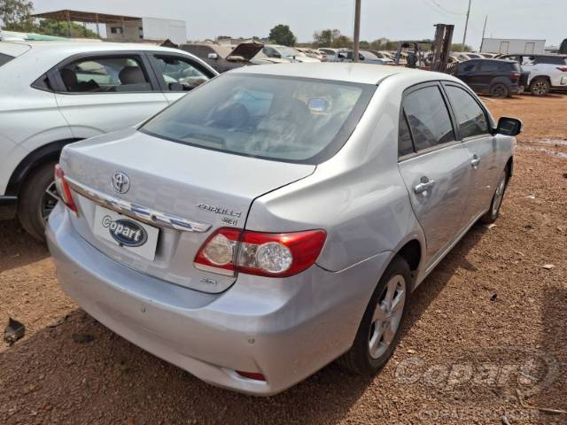 2013 TOYOTA COROLLA 
