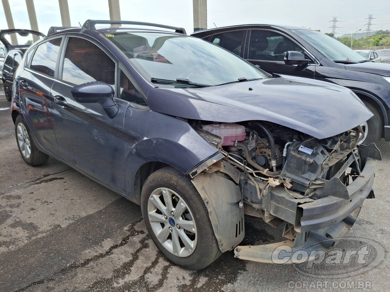 Veículo Ford Fiesta Ford Fiesta SE 1.6 16V Sigma 2012 Médio Dano Frontal 2012 em leilão
