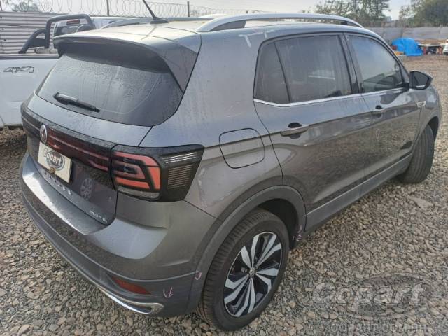 2021 VOLKSWAGEN T-CROSS 