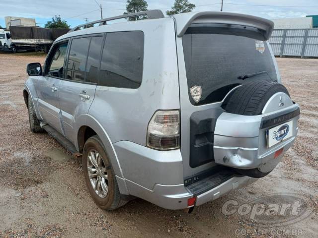 2012 MITSUBISHI PAJERO FULL 