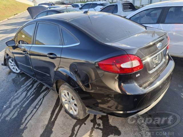 2011 FORD FIESTA SEDAN 