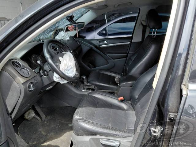 2012 VOLKSWAGEN TIGUAN 