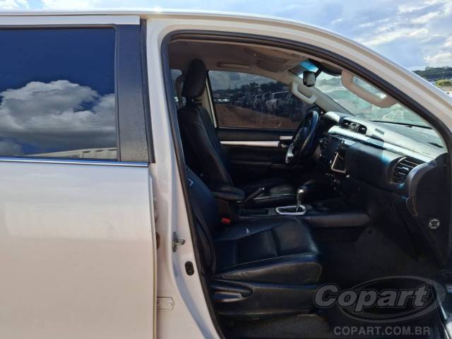 2022 TOYOTA HILUX CD 