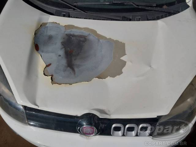 2015 FIAT UNO 