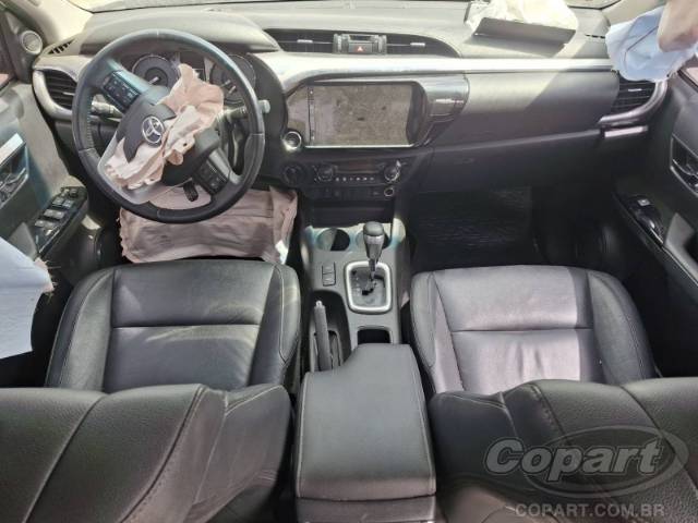 2024 TOYOTA HILUX CD 