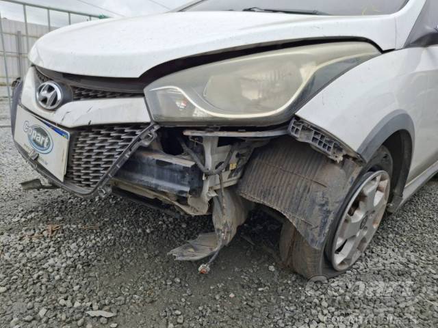 2014 HYUNDAI HB20 