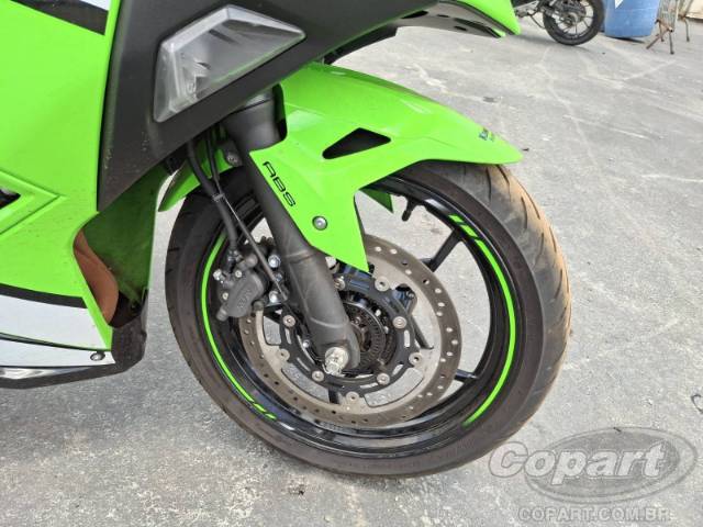 2025 KAWASAKI NINJA 500 