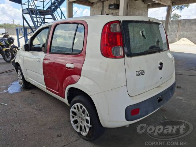 2016 FIAT UNO 