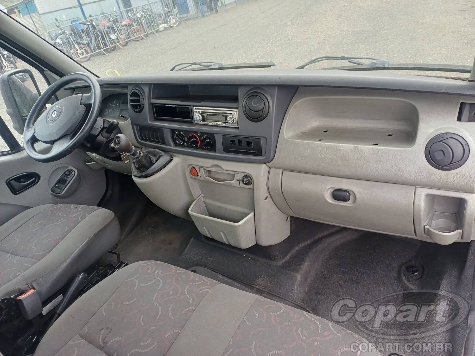 Foto 9 de 10: 2013 RENAULT MASTER CHASSI CAB