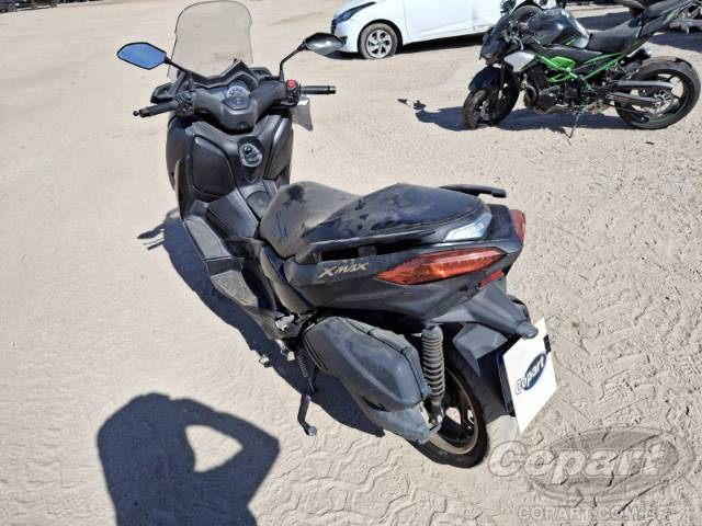 2021 YAMAHA XMAX 