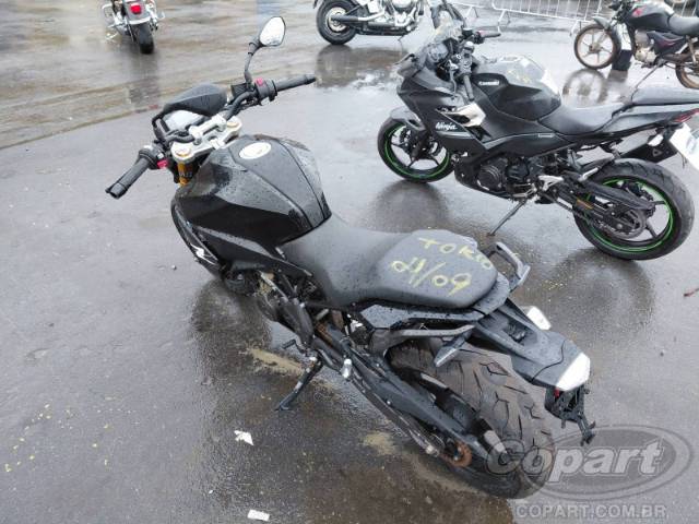 2026 BMW G 310 