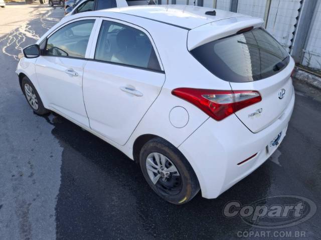2015 HYUNDAI HB20 