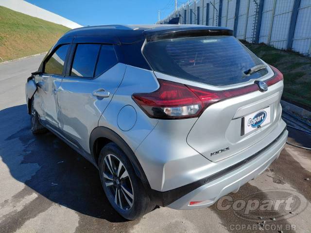 2022 NISSAN KICKS 