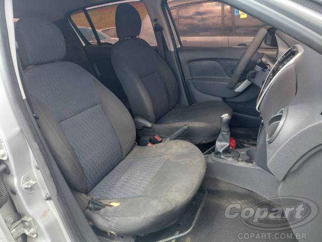 2015 RENAULT SANDERO 