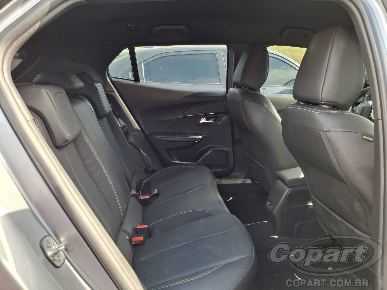 2025 PEUGEOT 2008 — foto 6 de 14