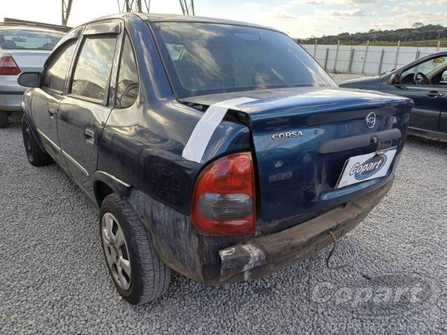 2003 CHEVROLET CORSA SEDAN 