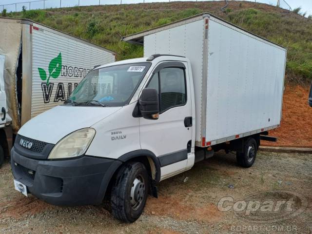 2013 IVECO DAILY CHASSI 