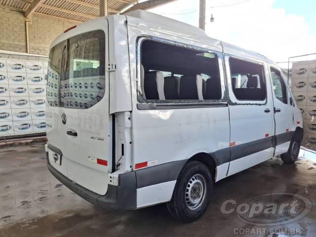 2025 MERCEDES BENZ SPRINTER 