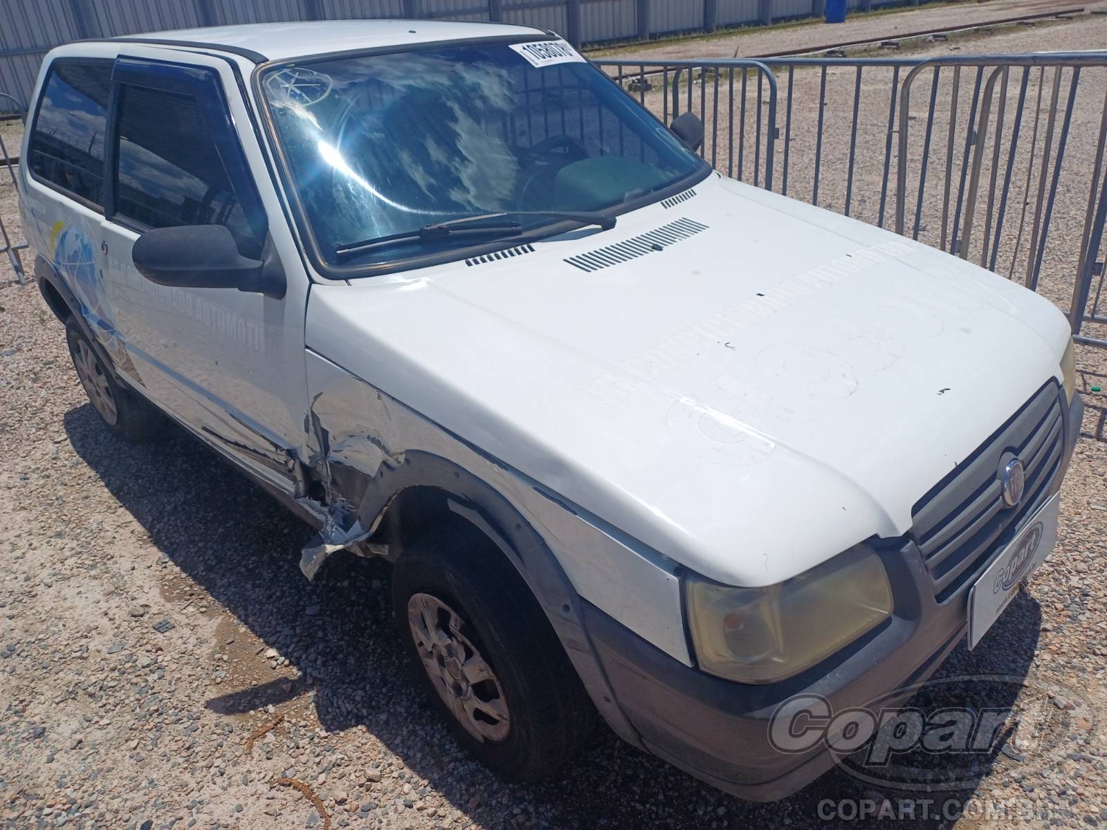 Veículo Fiat Uno FIAT UNO UNO MILLE WAY ECONOMY 1.0 FIRE 2012 2012 em leilão