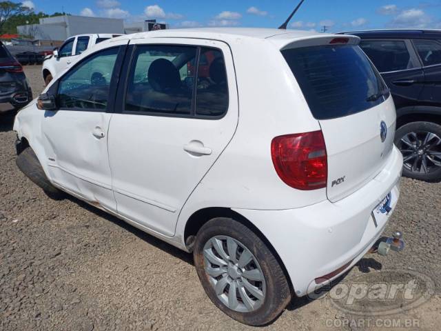 2014 VOLKSWAGEN FOX 