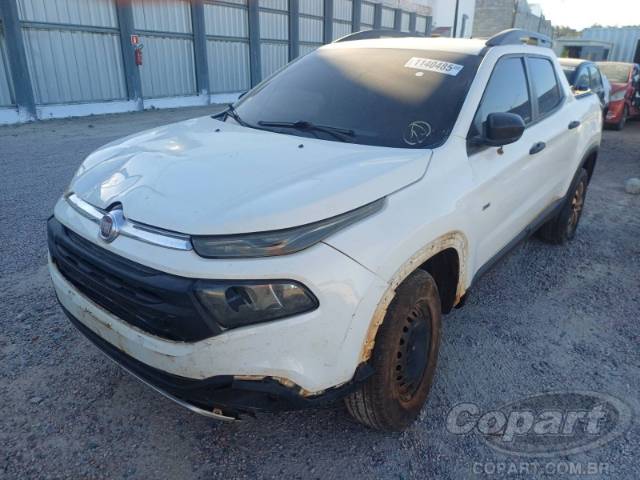 2017 FIAT TORO 
