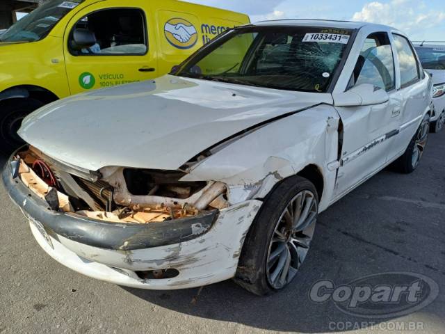 1997 CHEVROLET VECTRA 