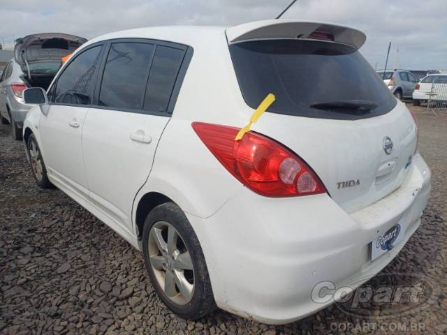 2012 NISSAN TIIDA 