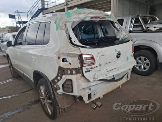 2014 VOLKSWAGEN TIGUAN 