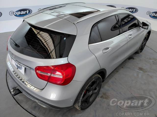 2015 MERCEDES BENZ GLA 