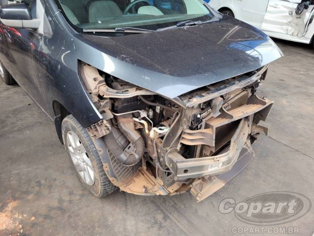 2016 CHEVROLET SPIN 