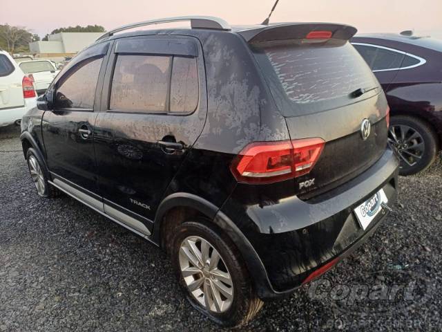 2017 VOLKSWAGEN FOX 