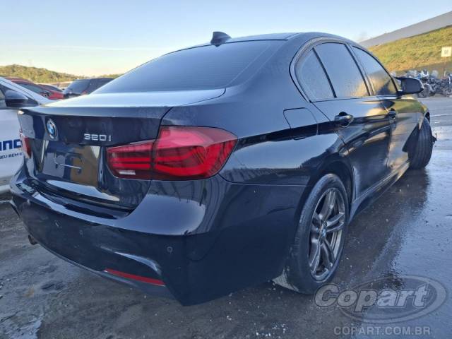 2018 BMW SERIE 3 