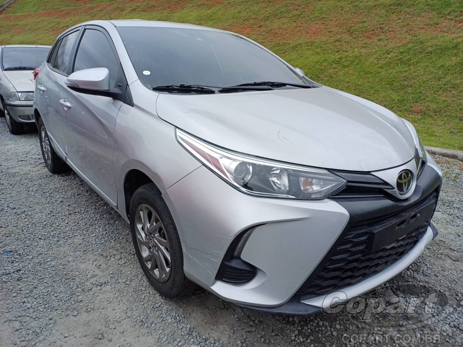Veículo Toyota Yaris Toyota Yaris XS 1.5 16V Dual VVT-i 2023 Pequena Monta 2023 em leilão