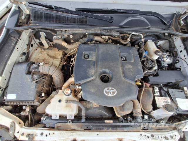 2025 TOYOTA HILUX CD 