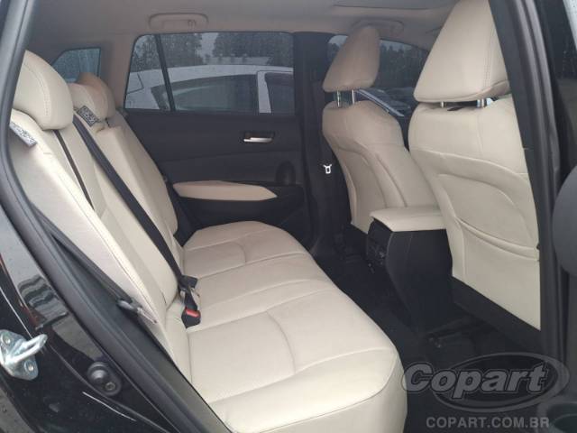 2026 TOYOTA COROLLA CROSS 