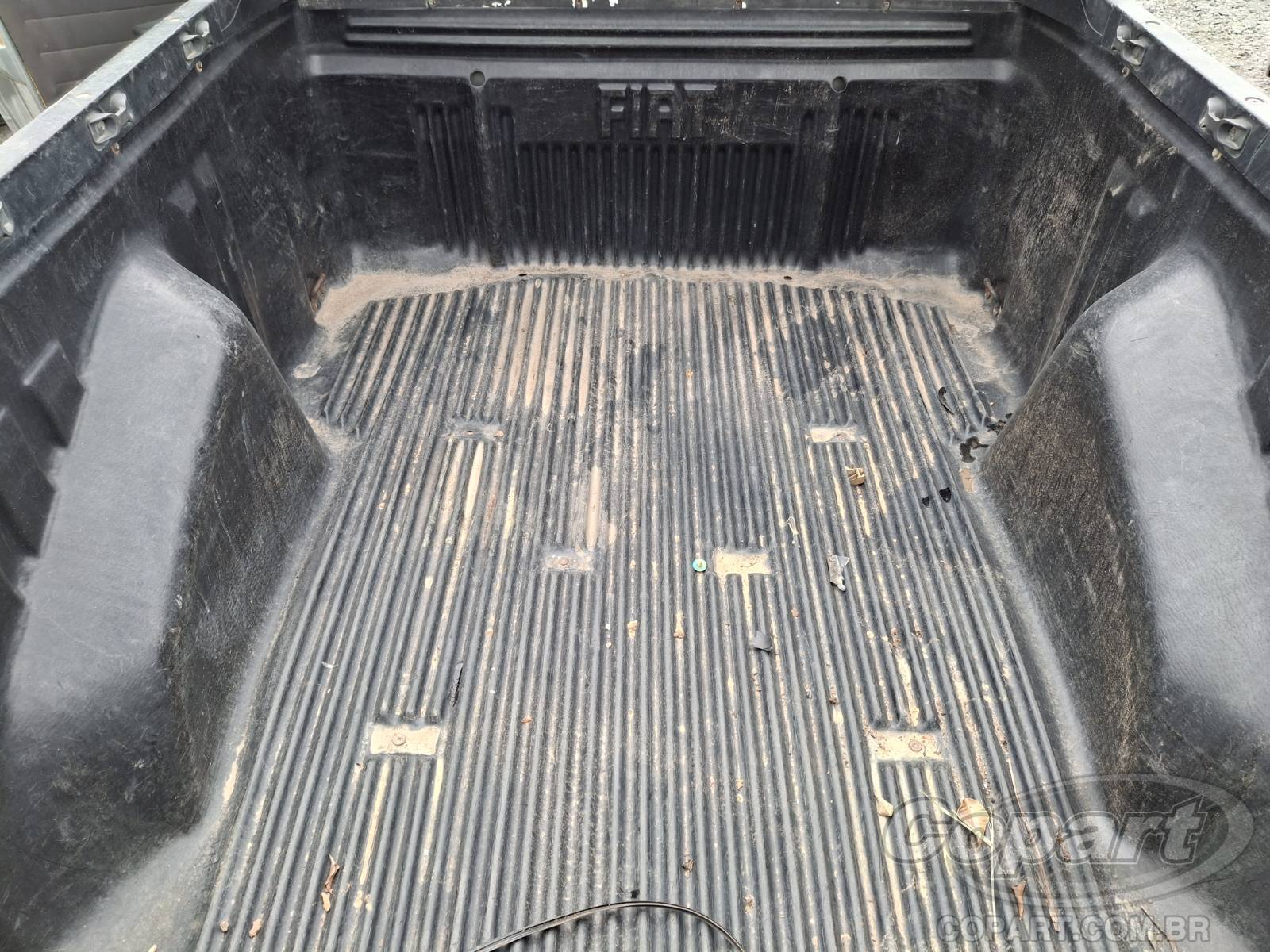 Foto 6 de 14: 2015 FIAT STRADA