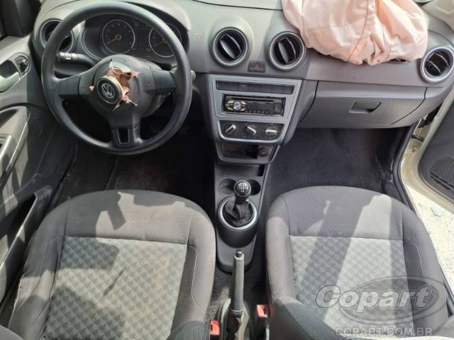 2015 VOLKSWAGEN SAVEIRO 