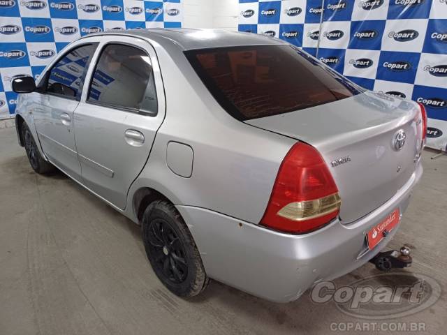 2013 TOYOTA ETIOS SEDA 