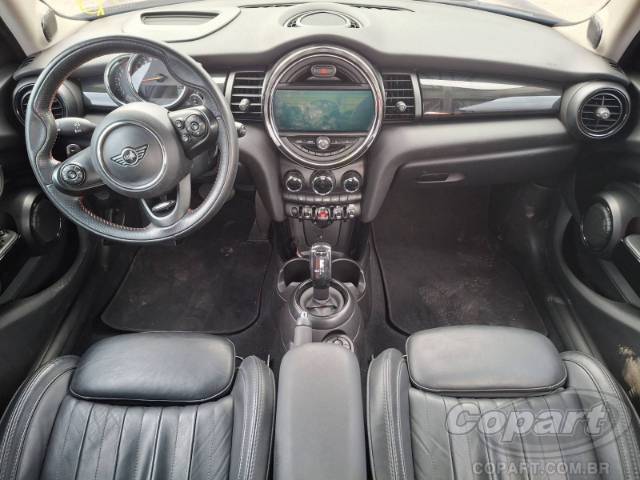 2019 MINI COOPER 