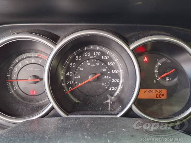 2010 NISSAN TIIDA 